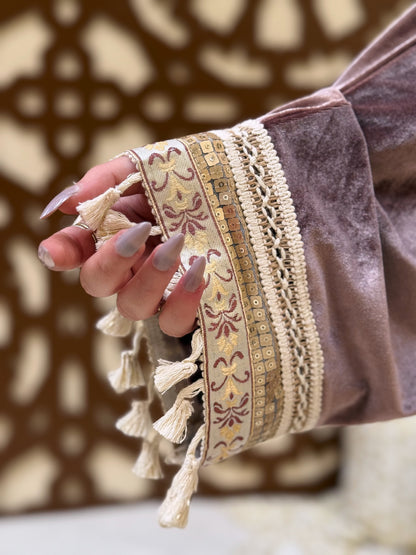 Velvet Kaftan – Statement Sleeves