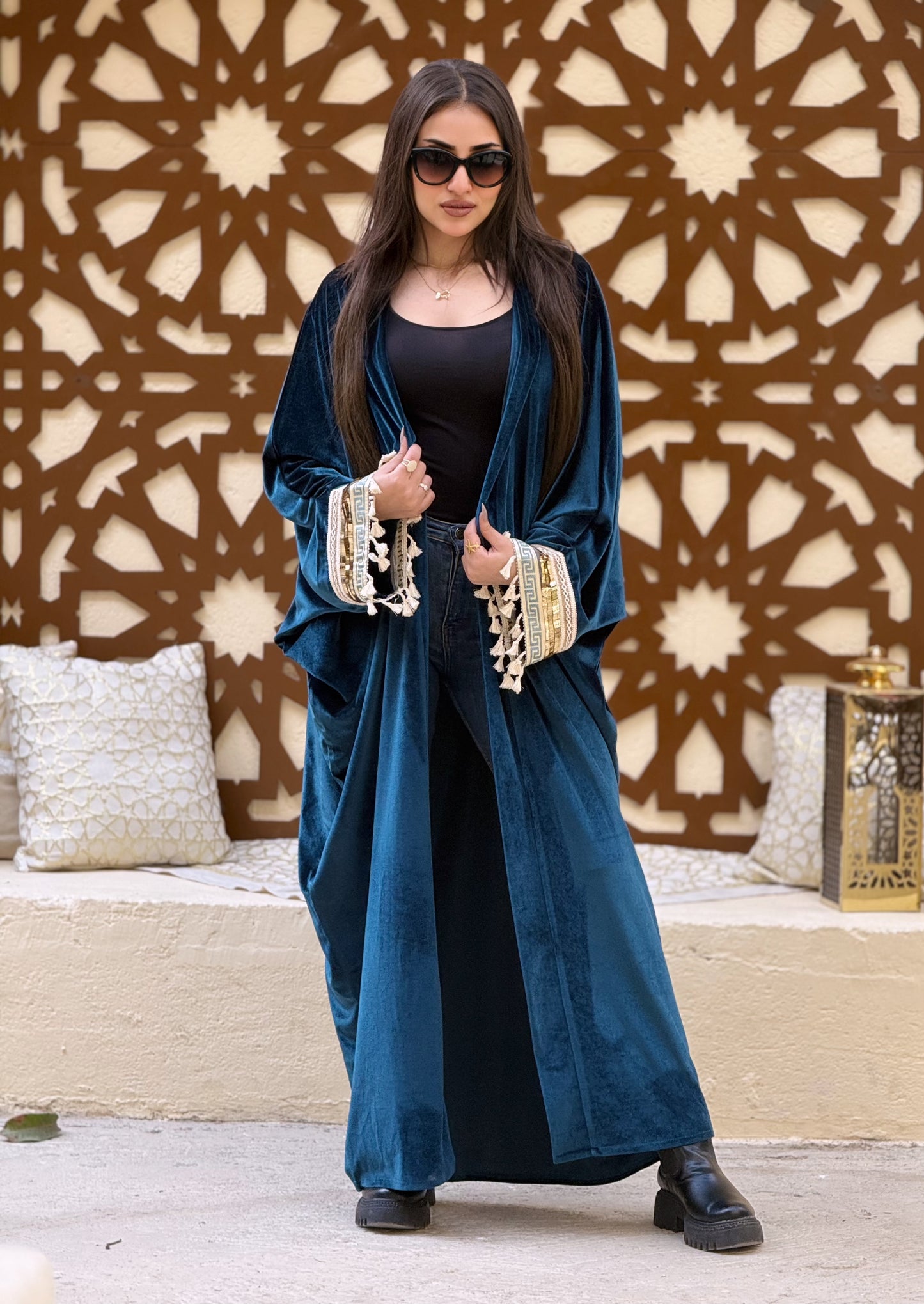 Velvet Kaftan – Statement Sleeves