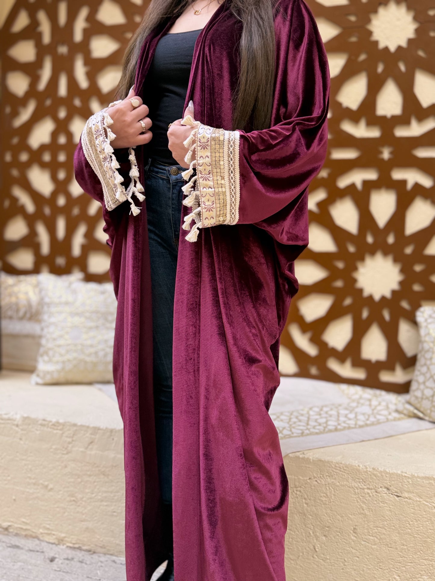 Velvet Kaftan – Statement Sleeves