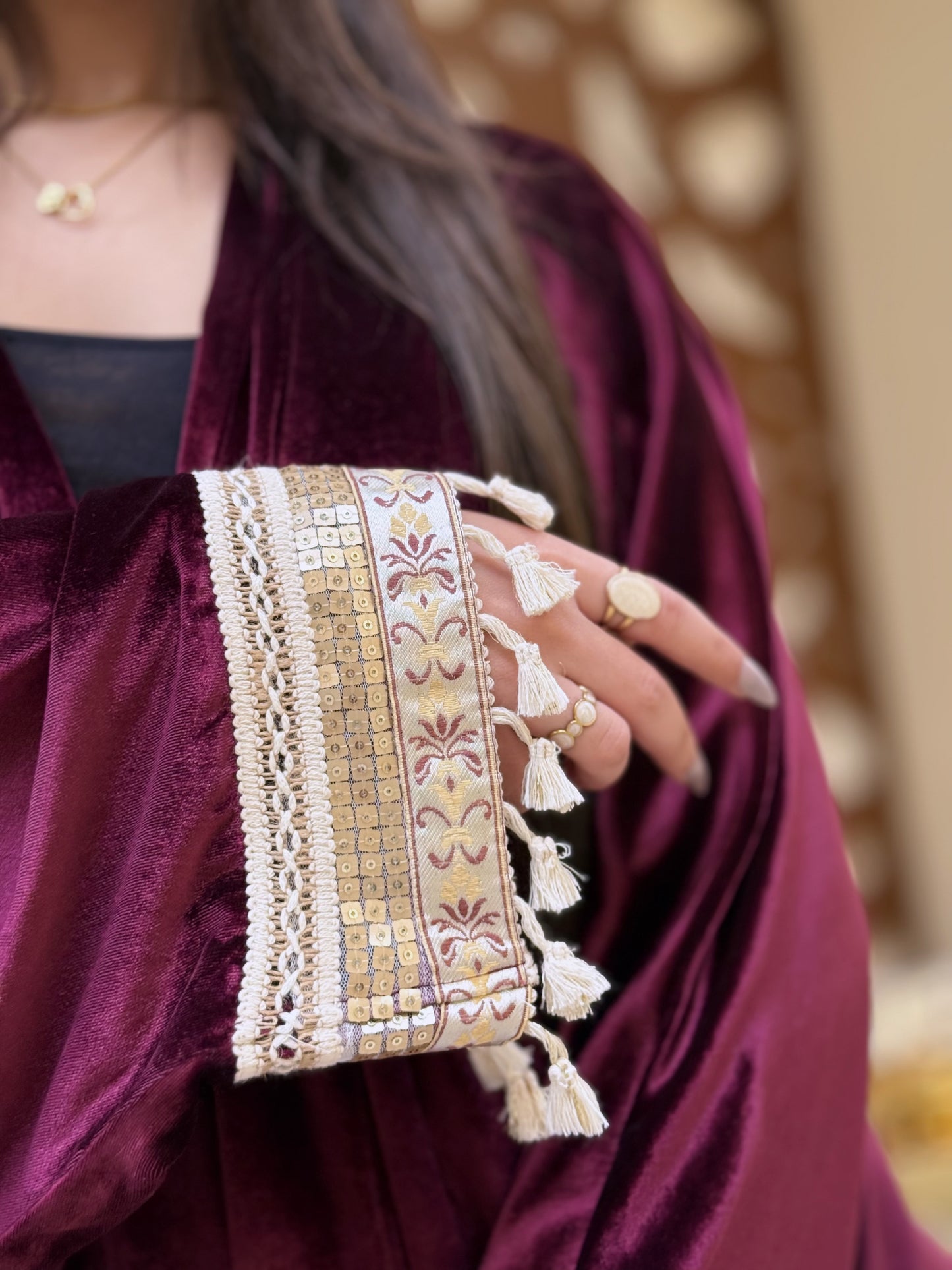 Velvet Kaftan – Statement Sleeves